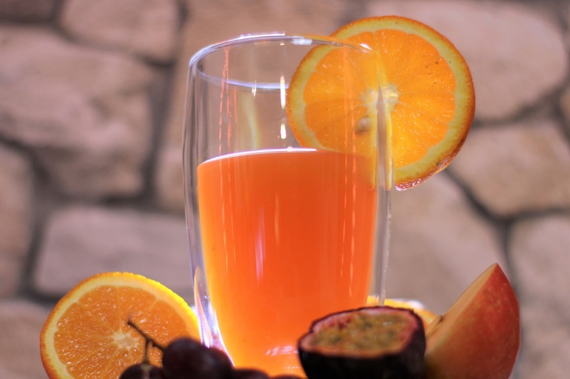 Heiße Orangen-Ingwer Limo