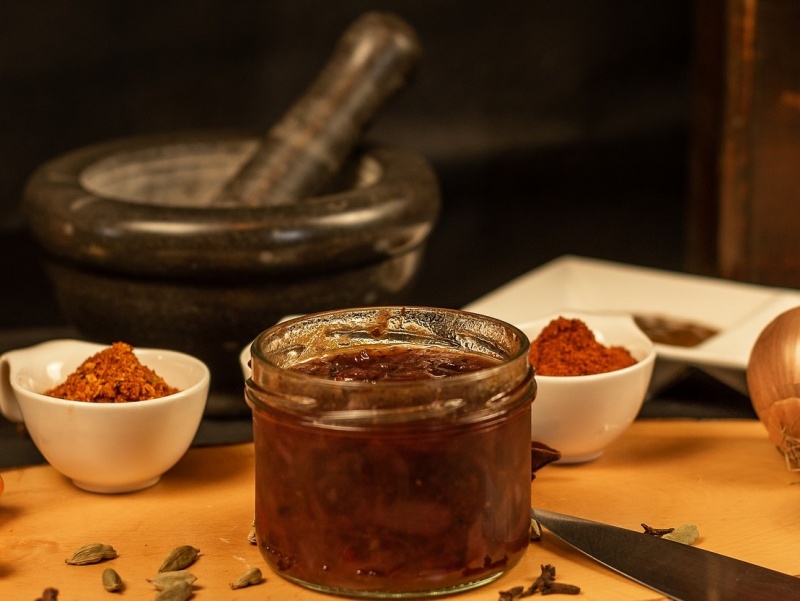 Erdbeer-Rhabarber Chutney Erdbeer-Rhabarber Chutney